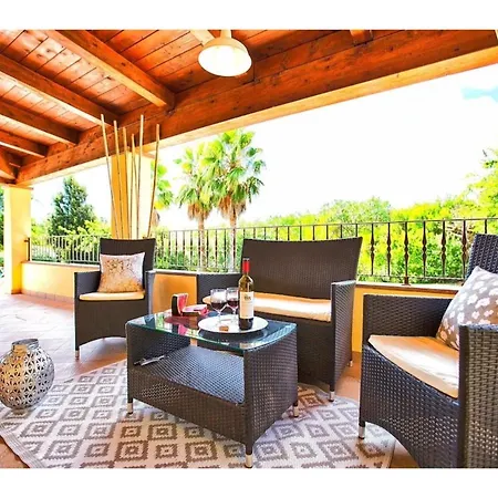 Paradiso Villa